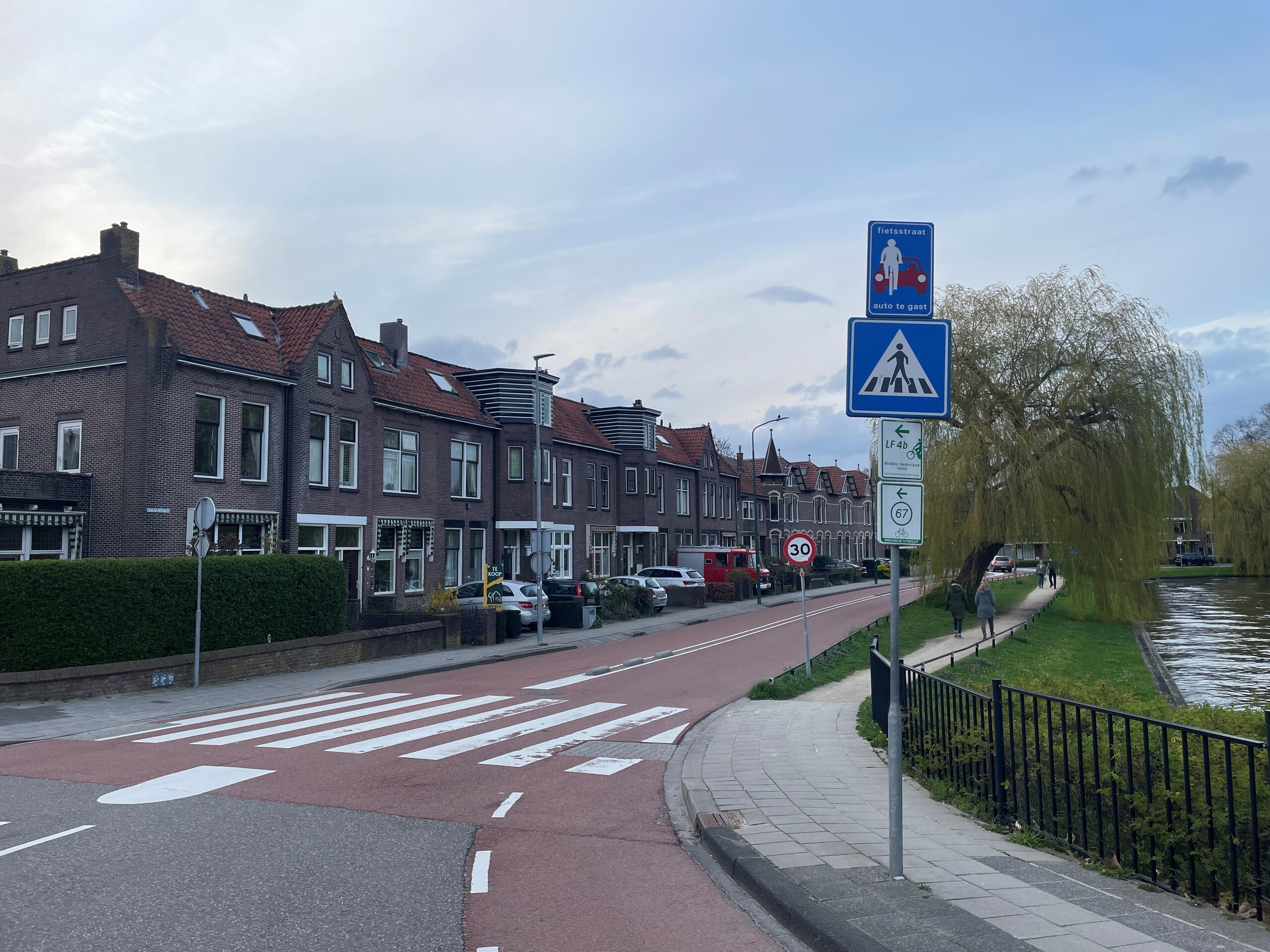 fietsstraat aan de Zandwijksingel